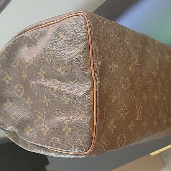 30.LOUIS VUITTON MONOGRAM SPEEDY 30 - Picture 4 of 10
